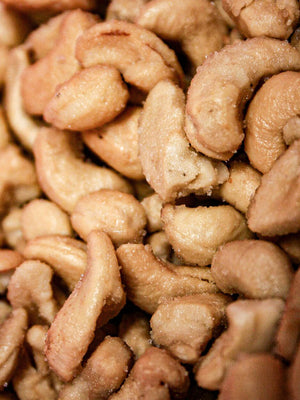 Cashews: Honey Roasted - Hillson Nut Company